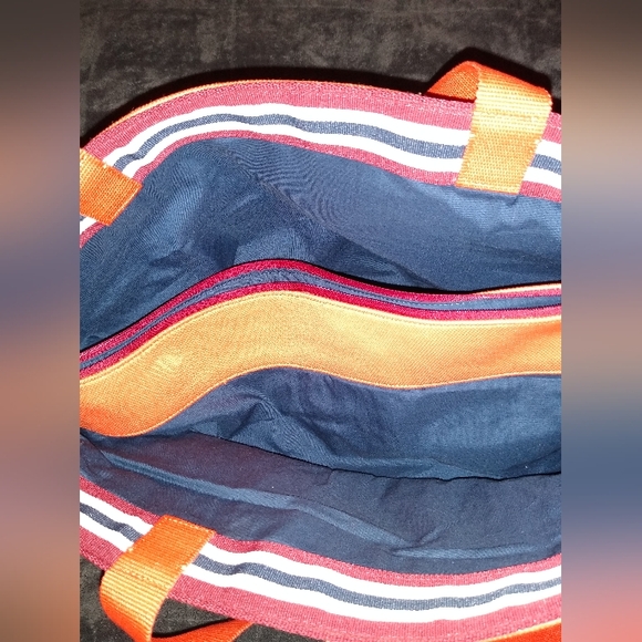 Purse - Picture 3 of 4